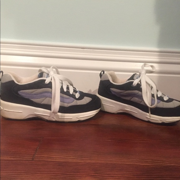 vans encourage sneakers